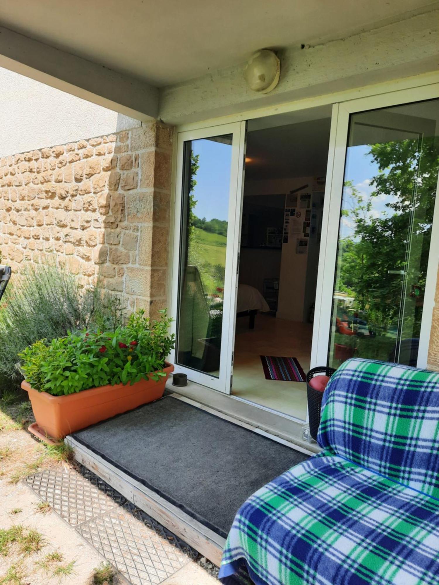 Les Coteaux De Planeze, Chambre Pour 2, 3 Ou Famille Nombreuse 2 Adultes 5 Enfants Et Jeunes Belmont-Bretenoux Exterior foto